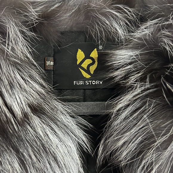 Silver Fox Real Fur Vest Size 46 - wears as US 8 - Picture 4 of 6